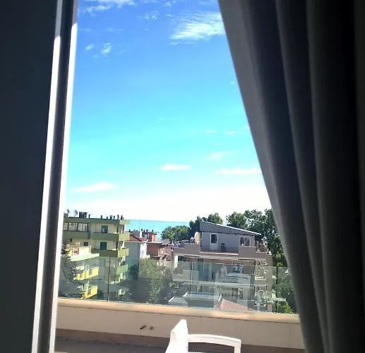 Albachiara Apartmanhotel 3*