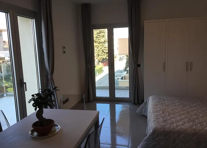 Albachiara Apartmanhotel Marebello