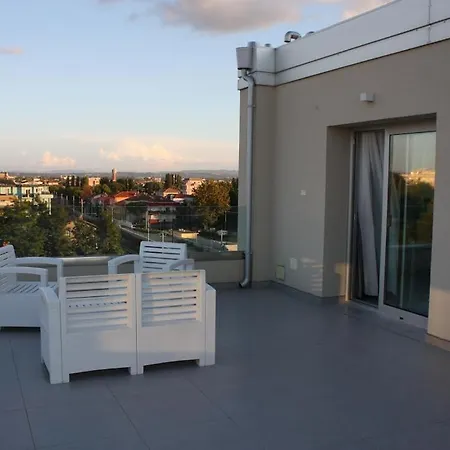 Hotel apartamentowy Albachiara