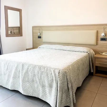 Апарт-отель Albachiara 3*