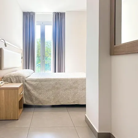 Albachiara 3* Римини