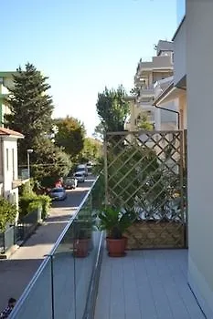 Hotel apartamentowy Albachiara 3*