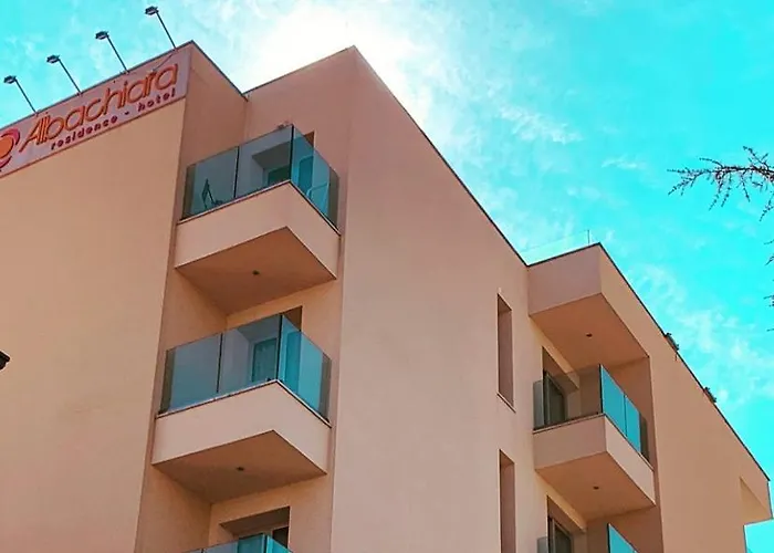 Albachiara 3* Marebello