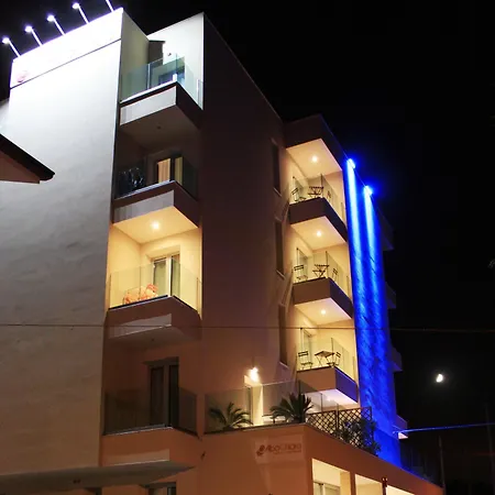 Albachiara شقة فندقية 3*